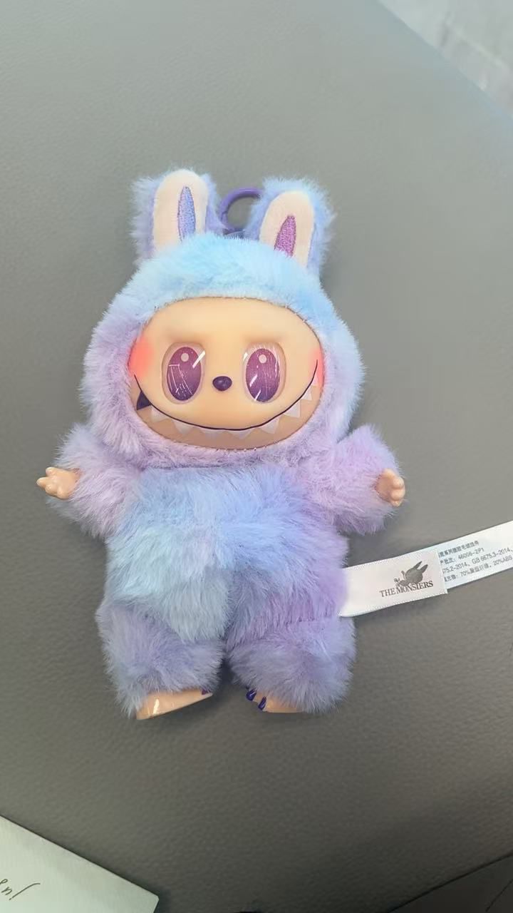 The Trending Doll | The Monsters by Kasing Lung